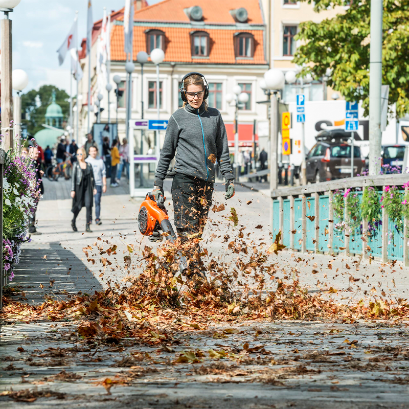 525BX Leaf Blower