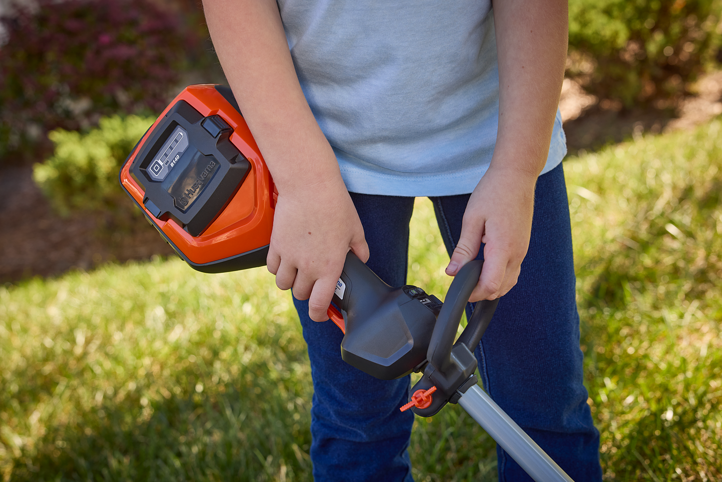 Toy 215iL Weed Trimmer