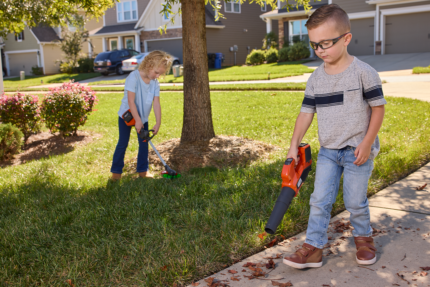 Toy 325iBV Leaf Blower