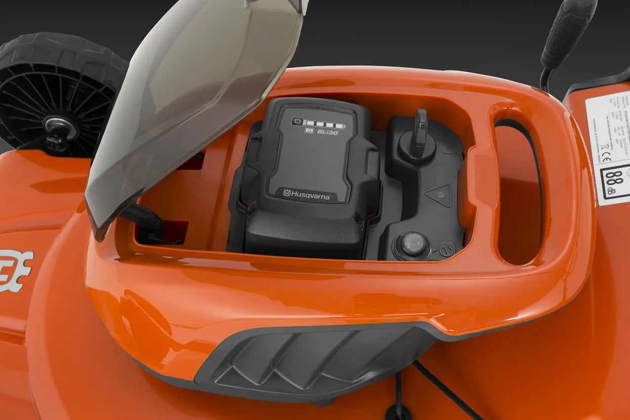 LC 142Li Battery Lawn mower