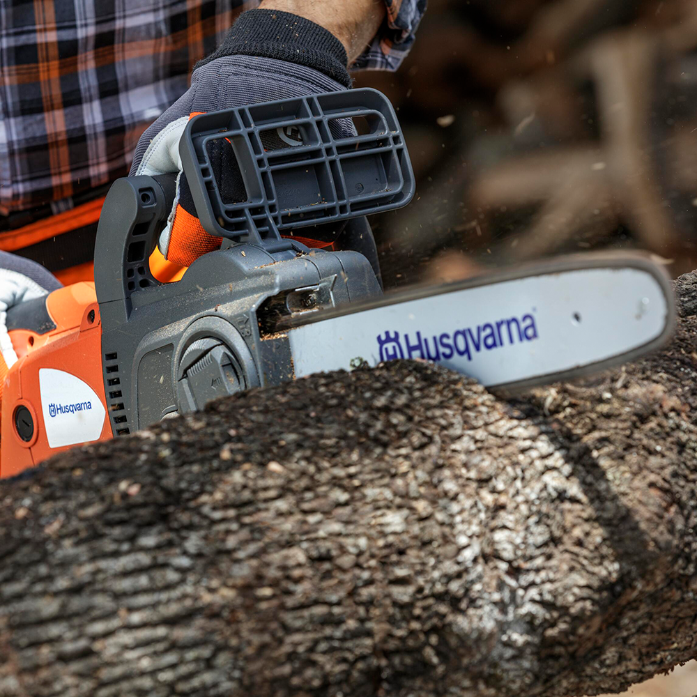 Husqvarna 420EL Chainsaw