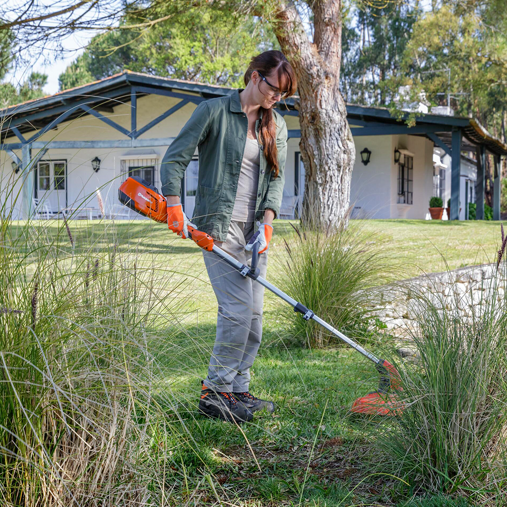 115iL Battery Grass Trimmer