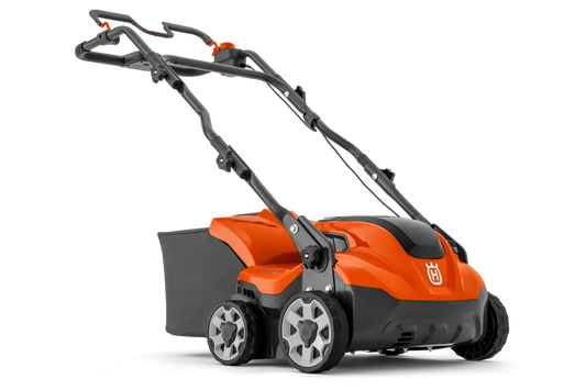 Husqvarna S 138i Scarifiers and Dethatchers